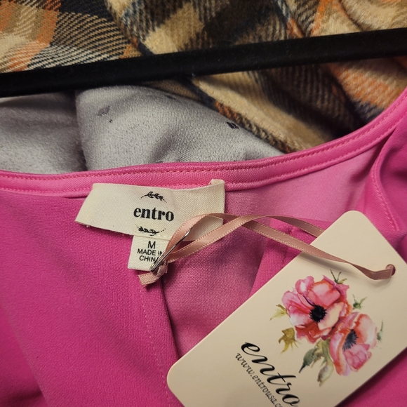 Entro Bright pink bodysuit Size M - Picture 3 of 3